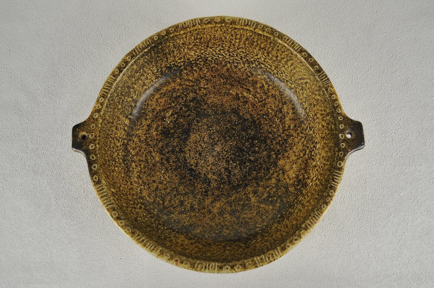 CENTRO DE MESA. Jaime Nowinski, Uruguay. Año 1981, 39x39x11cm