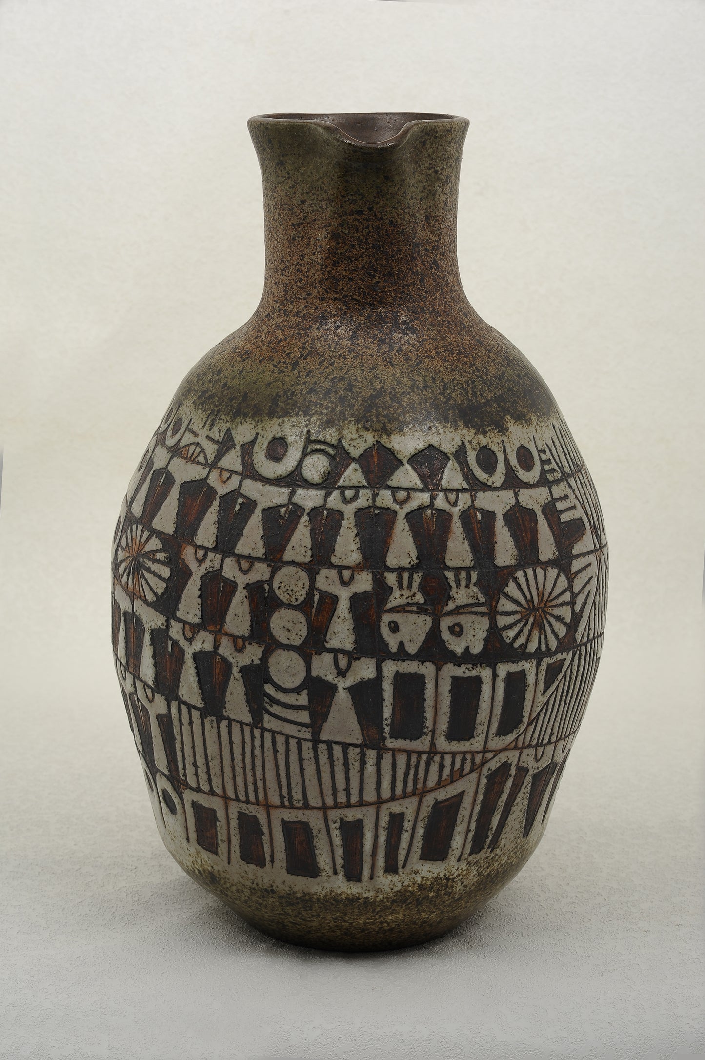 OBRA EN CERÁMICA. Jaime Nowinski, Uruguay. Año 2002, 54x24cm